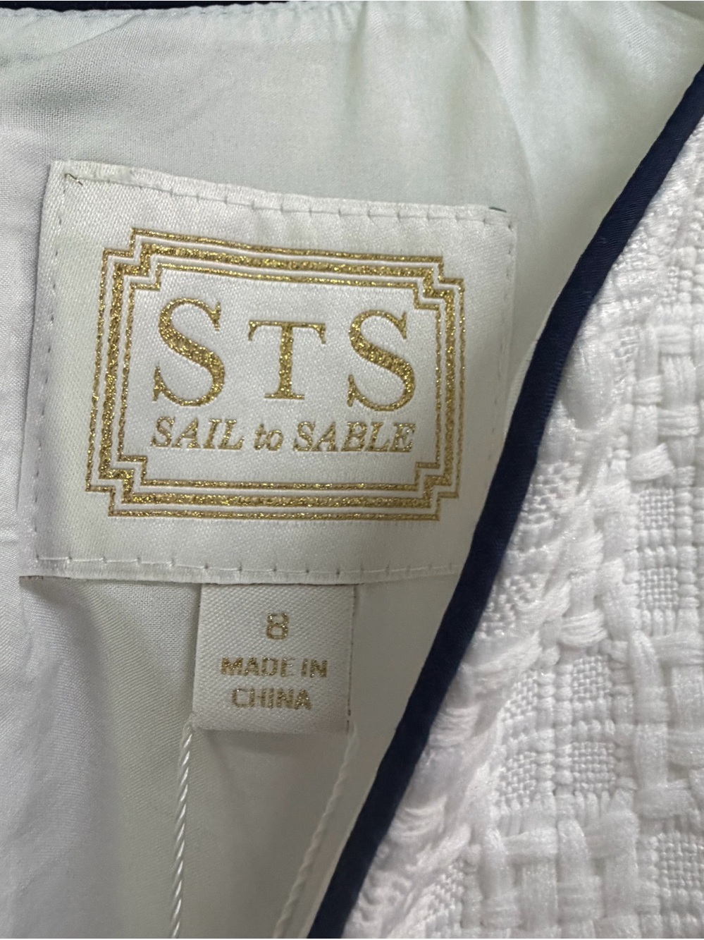 Sail to Sable White Textured Sheath with Navy Trim - Picture 2 of 6